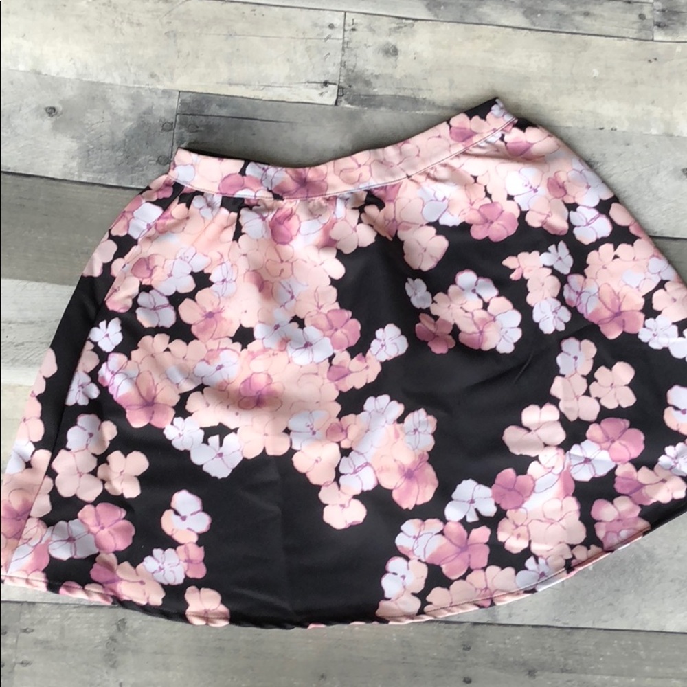 Toby floral mini skirt